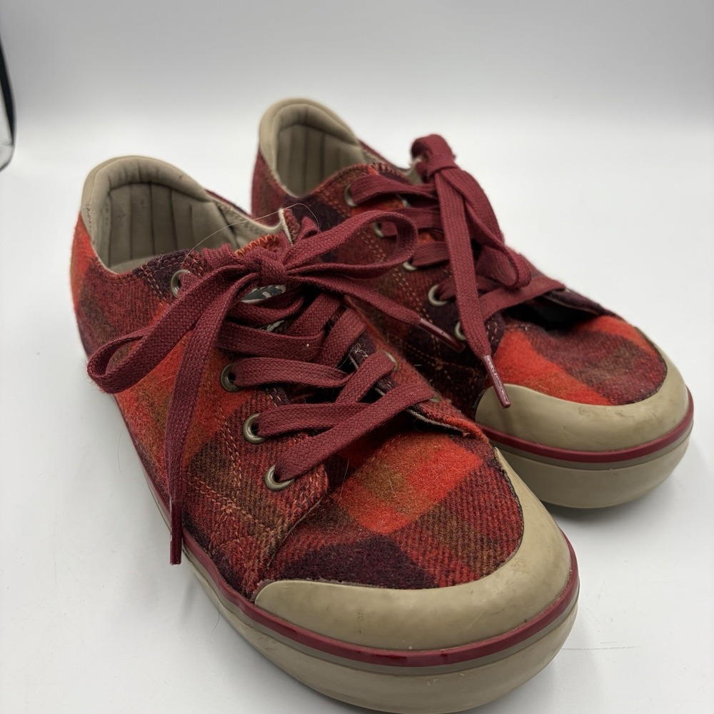Keen Coronado Shoes Womens Size 7.5 Red Plaid Wool Lace Up Casual Sneakers - Picture 2 of 9
